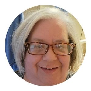 Meet your Posher, Marci